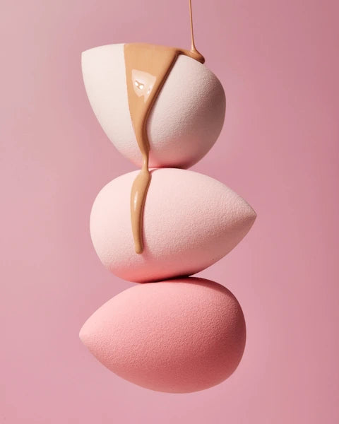 LiaGold Face Glam Bundle - includes Foundation, compact powder & beauty blender